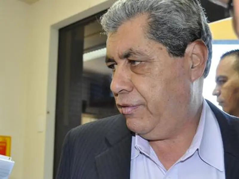 Governador cancela atividades e decreta luto de 3 dias