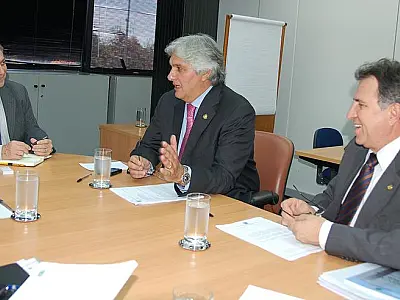 Aeroportos de MS vão receber investimento federal