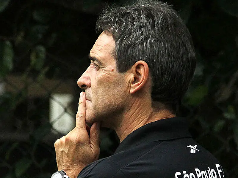 Carpegiani é demitido do São Paulo após derrota