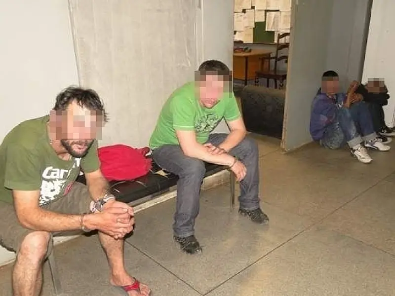 Polícia fecha boca de fumo em casa de universitário