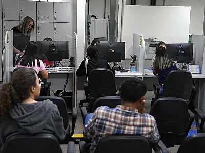 Mato Grosso do Sul começa a semana com 4,8 mil vagas de emprego em aberto na Funtrab