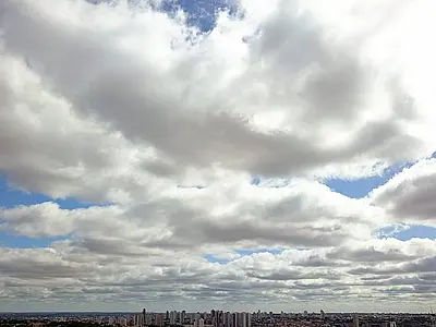 Quarta-feira tem previsão de tempo firme no Estado, com possibilidade de chuva em algumas regiões
