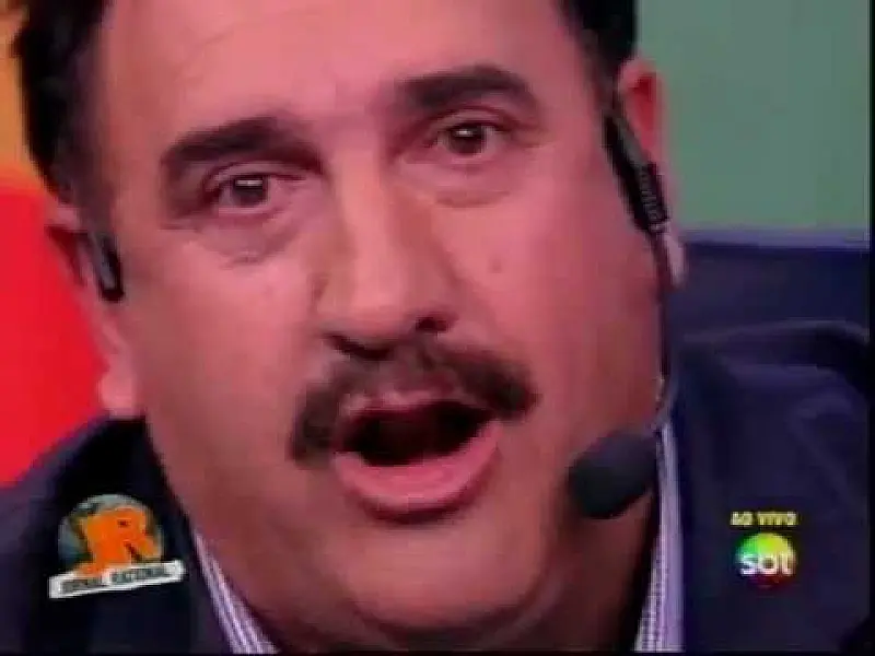 Programa do Ratinho da recado para senador Demostenes torres 02 04 2012