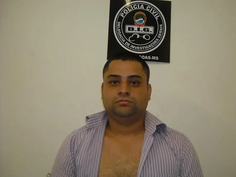 Assassino de pagodeiro se entrega à polícia