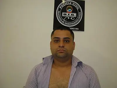 Assassino de pagodeiro se entrega à polícia