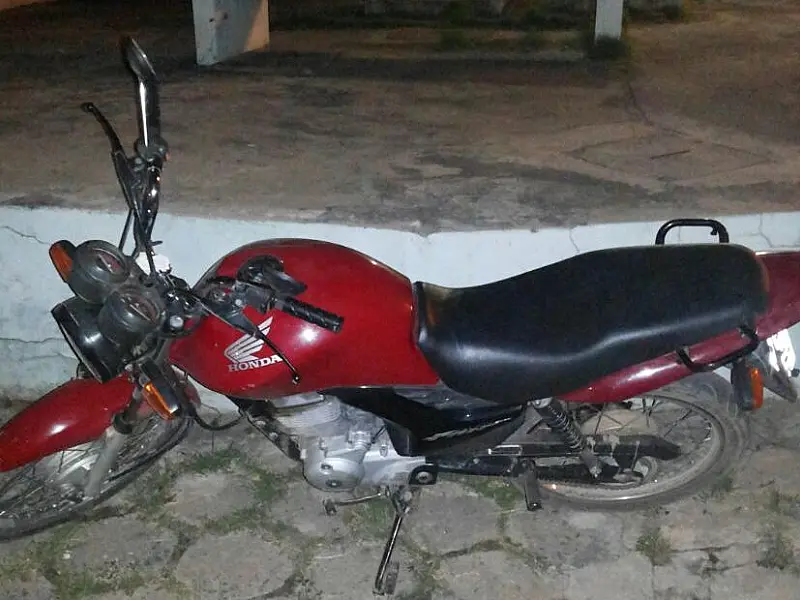 DOF cumpre mandado de prisão e apreende motocicleta com lacre rompido
