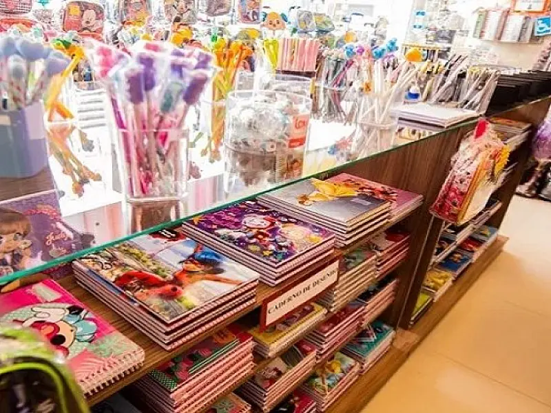 Pesquisa do Procon/MS detecta diferença de 1.071,43%  no preço de material escolar
