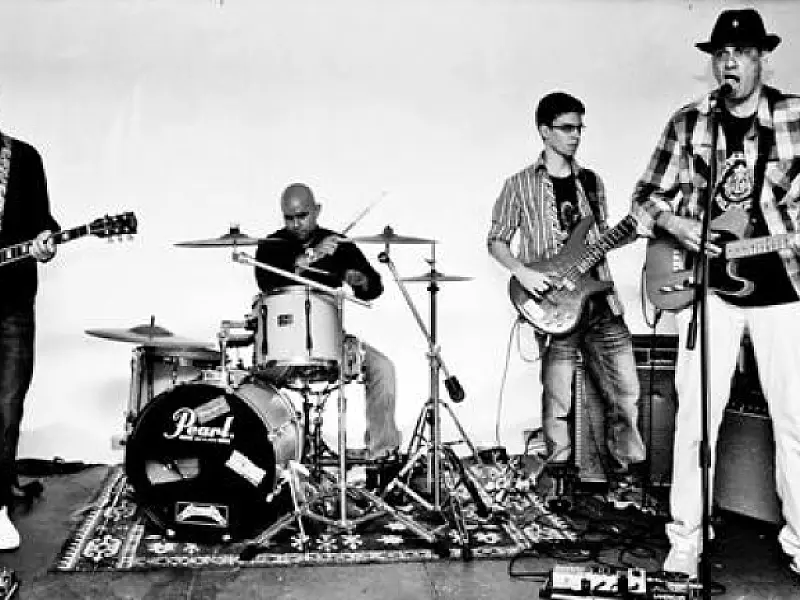 Som da Concha recebe rock de Horse Society e balanço do Cassino Boogie