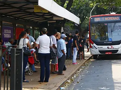 Tarifa de ônibus urbano fica mais cara na Capital sobe para R$ 3,53