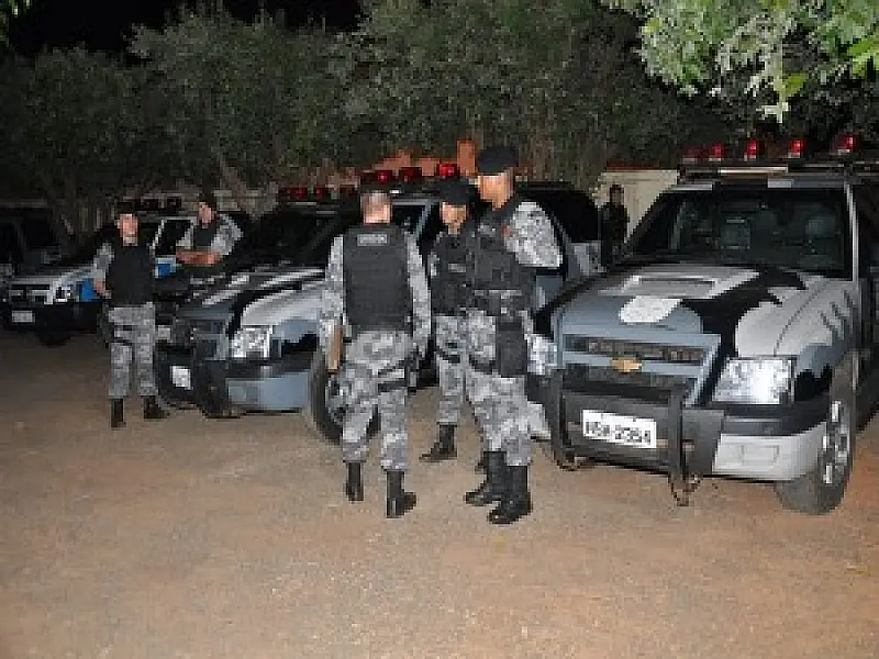 PM e MPE prendem suspeitos de tráfico de drogas em Coxim