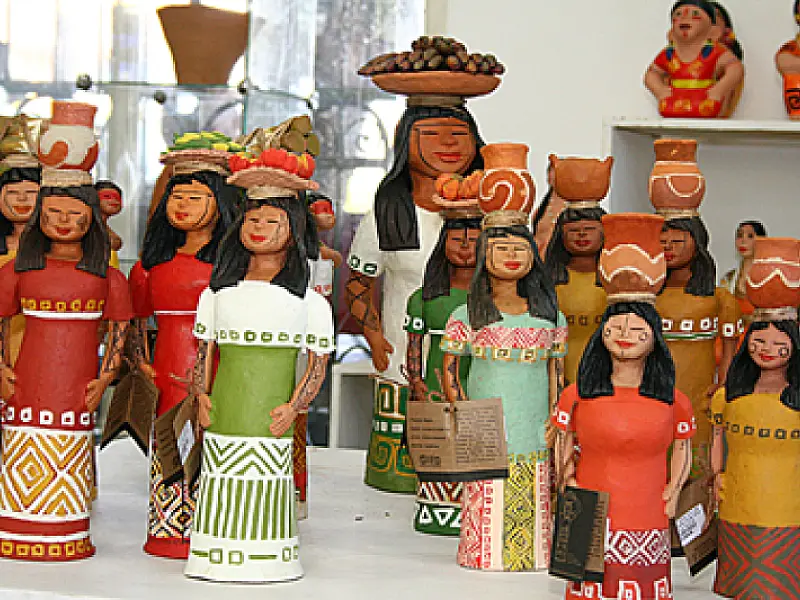 FCMS abre 4ª Feira Junina do Artesanato com show e em clima de Arraial