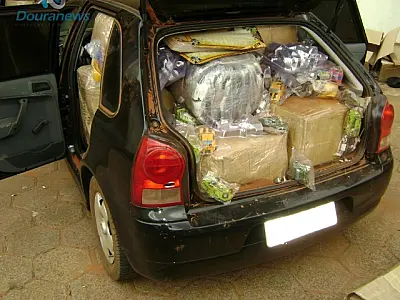 DOF apreende três carros com produtos ilegais na fronteira