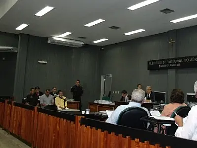 Após julgamento, pistoleiro é condenado a 19 anos e contratante a 18 por morte de vereador