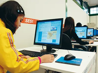 Bibliotecas do Sesi terão software que permite consultas online