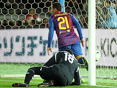 Barça goleia e pega Santos na final