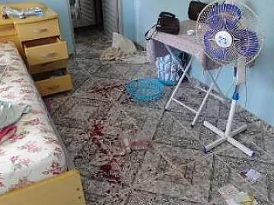 Idoso tem infarto após esfaquear esposa
