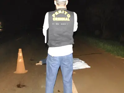 Homem morre após ser atropelado por carreta na BR-163