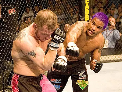 Ex-UFC é preso por abuso de menor