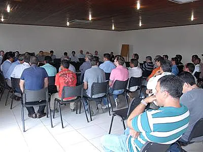 Greve de trabalhadores de Três Lagoas pode ter fim hoje