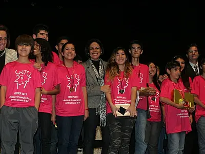 Rede Municipal tem 23 medalhistas em Olimpíada Brasileira de Matemática