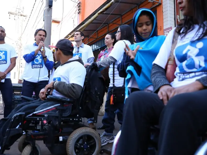 Campanha pede respeito às vagas das pessoas com deficiência