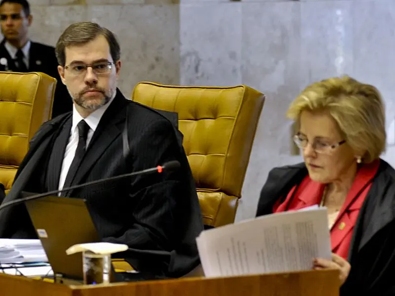 Votação da Lei da Ficha Limpa continua nesta quinta
