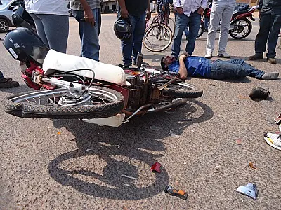 Jovem fica inconsciente ao ser atropelado em Três Lagoas