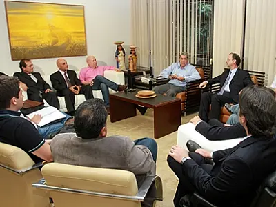 Instalação de usina de açúcar e álcool em MS pode gerar mais de três mil empregos