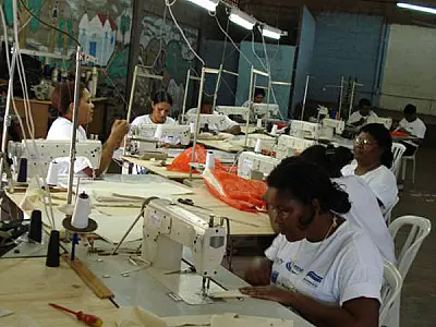 Apesar de dificuldades, mulheres se destacam no mercado de trabalho no Estado