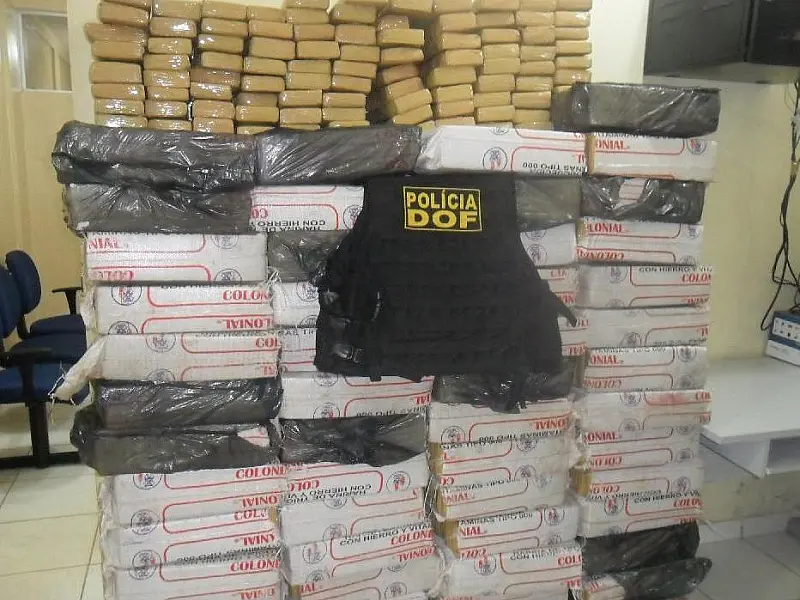DOF apreende mais de uma tonelada de maconha na MS-178