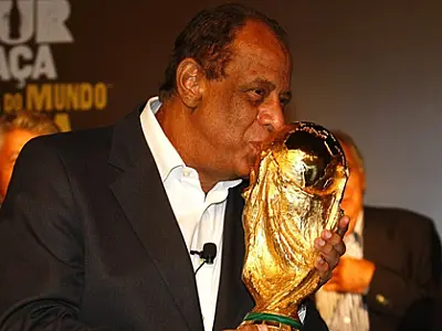 Morre Carlos Alberto Torres, capitão da seleção de 70