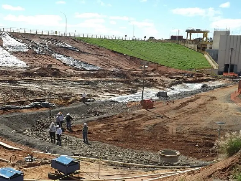 Agepan e Aneel fiscalizam barragens de usinas de energia em MS