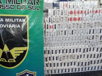 Polícia Militar Rodoviária apreende 244 pacotes de cigarros
