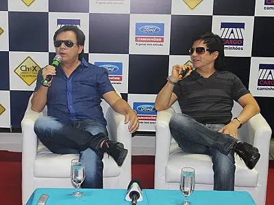 Confira a entrevista completa que a dupla Chitãozinho e Xororó concedeu na Capital
