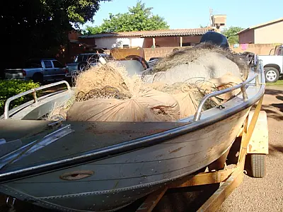 PMA apreende 222 kg de pescado e sete mil metros de redes