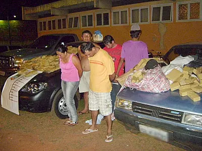 Polícia desarticula quadrilha e apreende droga