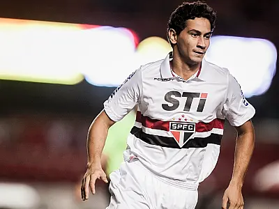Ganso ganha vaga de titular no time do São Paulo