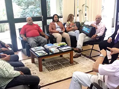 Pescadores buscam soluções para comercialização de peixe em MS