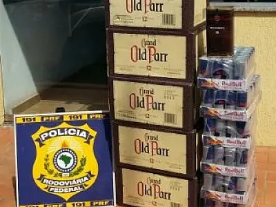 PRF apreende whiskys e energéticos contrabandeados em Coxim