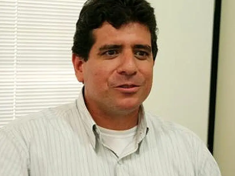 Vereador Athayde Nery e convidados debatem sobre educação