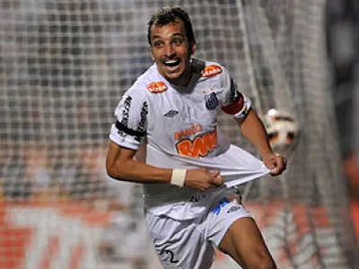 Santos vence Cerro e fica a um empate da final