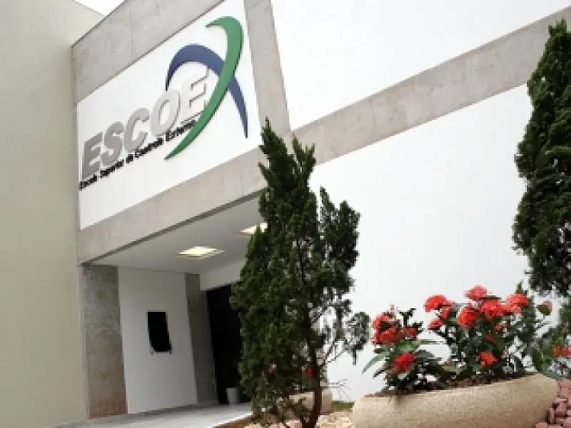 Debate sobre Emenda Constitucional inaugura “Café com Prosa” na Escoex