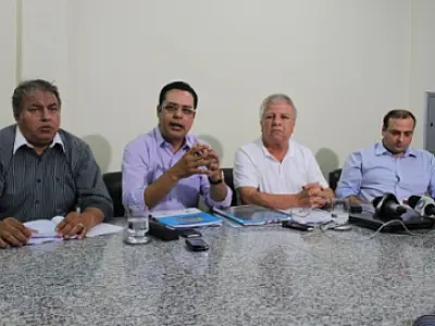Comissão ainda não tem parecer definido sobre pedido de afastamento do prefeito