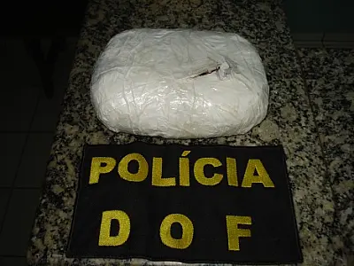 DOF encontra haxixe em ônibus