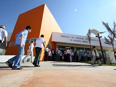 Problemas no atendimento de saúde assombram administração de Bernal