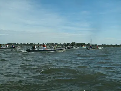 PMA participa da 6ª procissão ecológica no rio Bahia