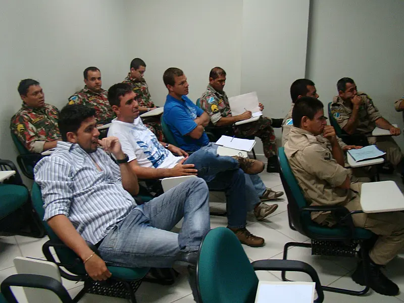 PMA participa de curso de captura e contenção de animais silvestres em centros urbanos