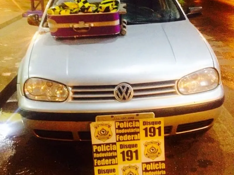 PRF apreende 25 kg de maconha em veículo na BR-163