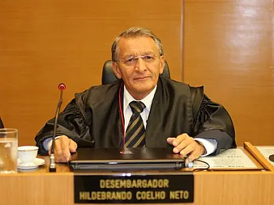 Desembargador Hildebrando Coelho Neto deixa a magistratura de MS