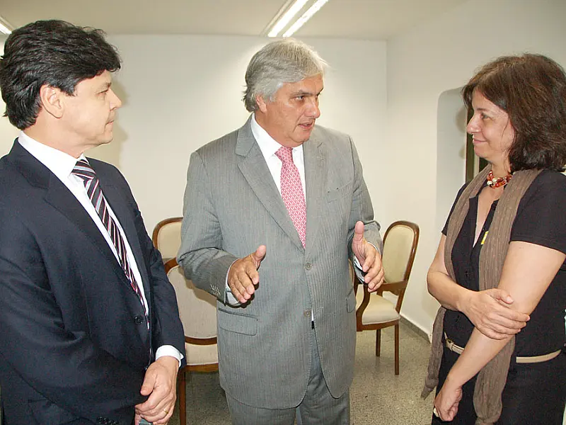 Delcídio e Paulo Duarte discutem com IPHAN recursos para o PAC das Cidades Históricas em Corumbá